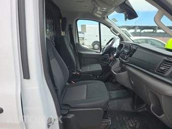 2025 Ford Transit 250 Cargo Van Low Roof 130.0" WB - miniatura 8