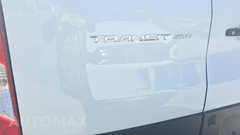 2025 Ford Transit 250 Cargo Van Low Roof 130.0" WB - miniatura 24