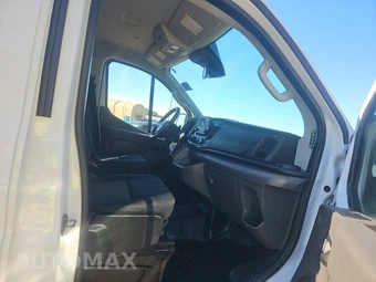 2025 Ford Transit 250 Cargo Van Low Roof 130.0" WB - miniatura 8
