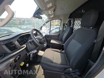 2025 Ford Transit 250 Cargo Van Low Roof 130.0" WB - miniatura 7