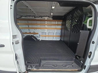 2025 Ford Transit 250 Cargo Van Low Roof 130.0" WB - miniatura 13