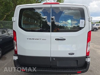 2025 Ford Transit 250 Cargo Van Low Roof 130.0" WB - miniatura 5
