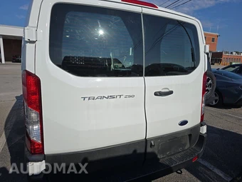 2025 Ford Transit 250 Cargo Van Low Roof 130.0" WB - miniatura 5