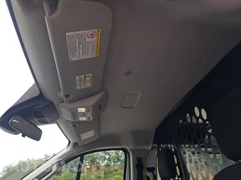 2025 Ford Transit 250 Cargo Van Low Roof 130.0" WB - miniatura 16