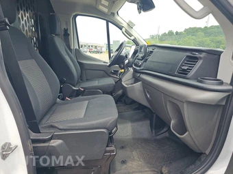 2025 Ford Transit 250 Cargo Van Low Roof 130.0" WB - miniatura 8