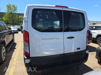 2025 Ford Transit 250 Cargo Van Low Roof 130.0" WB - miniatura 5