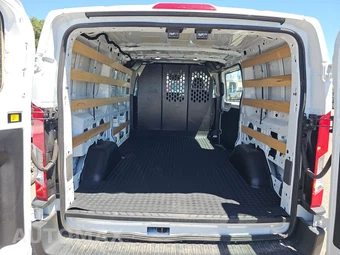 2025 Ford Transit 250 Cargo Van Low Roof 130.0" WB - miniatura 15