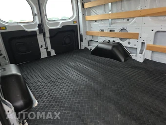 2025 Ford Transit 250 Cargo Van Low Roof 130.0" WB - miniatura 13