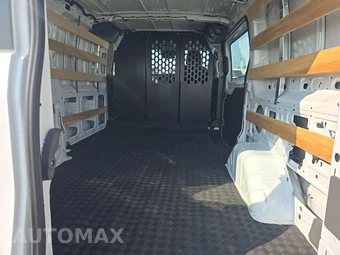 2025 Ford Transit 250 Cargo Van Low Roof 130.0" WB - miniatura 16