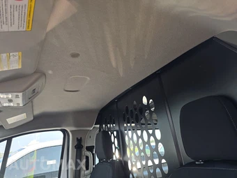 2025 Ford Transit 250 Cargo Van Low Roof 130.0" WB - miniatura 17