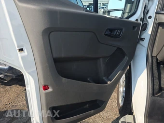 2025 Ford Transit 250 Cargo Van Low Roof 130.0" WB - miniatura 9