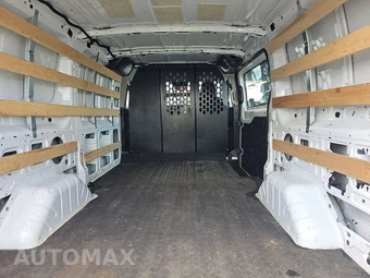 2025 Ford Transit 250 Cargo Van Low Roof 130.0" WB - miniatura 15