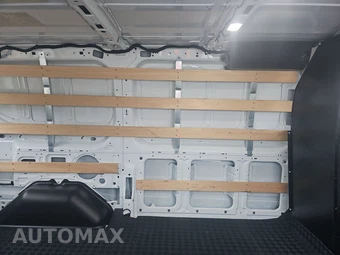 2025 Ford Transit 250 Cargo Van Low Roof 130.0" WB - miniatura 13
