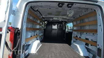 2025 Ford Transit 250 Cargo Van Low Roof 130.0" WB - miniatura 22