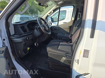 2025 Ford Transit 250 Cargo Van Low Roof 130.0" WB - miniatura 7