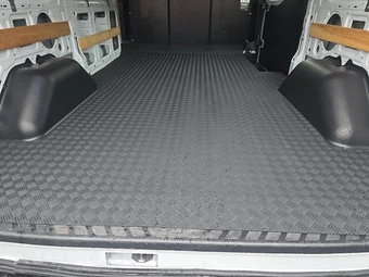 2025 Ford Transit 250 Cargo Van Low Roof 130.0" WB - miniatura 16