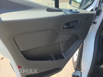 2025 Ford Transit 250 Cargo Van Low Roof 130.0" WB - miniatura 9