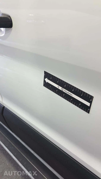 2025 Ford Transit 250 Cargo Van Low Roof 130.0" WB - miniatura 17