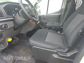 2025 Ford Transit 250 Cargo Van Low Roof 130.0" WB - miniatura 7