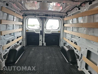 2025 Ford Transit 250 Cargo Van Low Roof 130.0" WB - miniatura 15