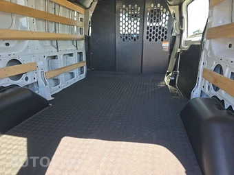 2025 Ford Transit 250 Cargo Van Low Roof 130.0" WB - miniatura 15