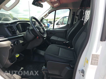 2025 Ford Transit 250 Cargo Van Low Roof 130.0" WB - miniatura 7