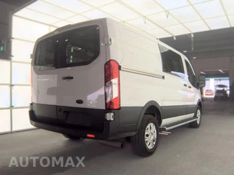 2025 Ford Transit 250 Cargo Van Low Roof 130.0" WB - miniatura 4