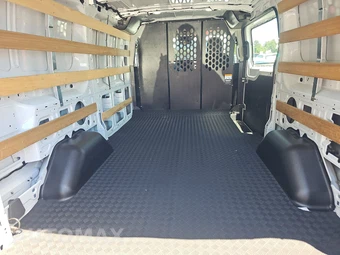 2025 Ford Transit 250 Cargo Van Low Roof 130.0" WB - miniatura 17