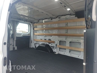 2025 Ford Transit 250 Cargo Van Low Roof 130.0" WB - miniatura 13