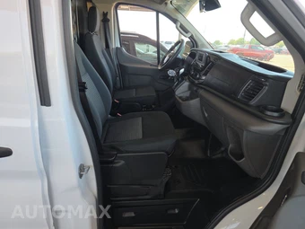 2025 Ford Transit 250 Cargo Van Low Roof 130.0" WB - miniatura 8