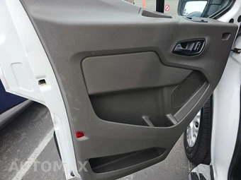 2025 Ford Transit 250 Cargo Van Low Roof 130.0" WB - miniatura 9