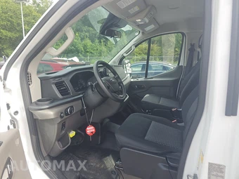2025 Ford Transit 250 Cargo Van Low Roof 130.0" WB - miniatura 7