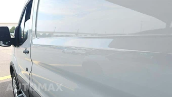 2025 Ford Transit 250 Cargo Van Low Roof 130.0" WB - miniatura 31