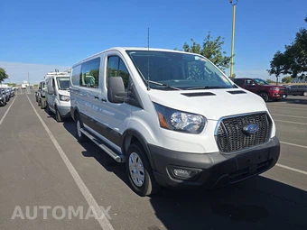 2025 Ford Transit 250 Cargo Van Low Roof 130.0" WB - miniatura 3