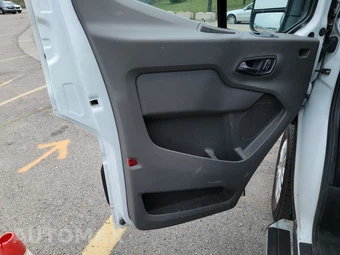 2025 Ford Transit 250 Cargo Van Low Roof 130.0" WB - miniatura 9