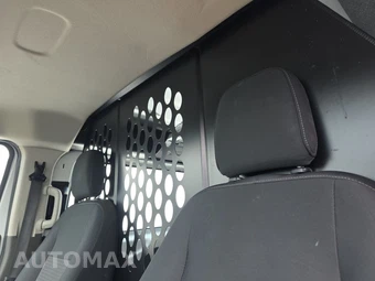 2025 Ford Transit 250 Cargo Van Low Roof 130.0" WB - miniatura 13