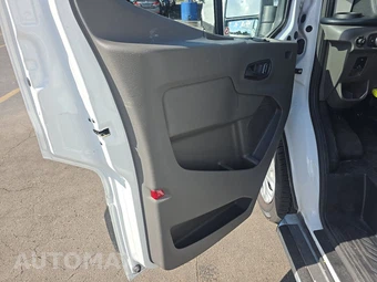 2025 Ford Transit 250 Cargo Van Low Roof 130.0" WB - miniatura 9