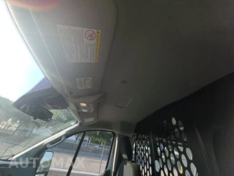 2025 Ford Transit 250 Cargo Van Low Roof 130.0" WB - miniatura 17