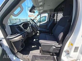 2025 Ford Transit 250 Cargo Van Low Roof 130.0" WB - miniatura 6