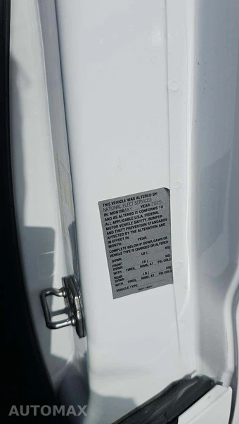 2025 Ford Transit 250 Cargo Van Low Roof 130.0" WB - miniatura 18