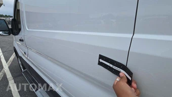2025 Ford Transit 250 Cargo Van Low Roof 130.0" WB - miniatura 19