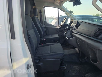 2025 Ford Transit 250 Cargo Van Low Roof 130.0" WB - miniatura 8