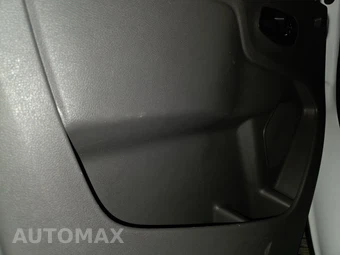 2025 Ford Transit 250 Cargo Van Low Roof 130.0" WB - miniatura 9