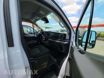 2025 Ford Transit 250 Cargo Van Low Roof 130.0" WB - miniatura 16