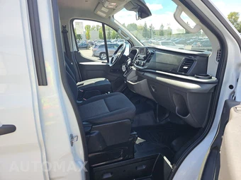 2025 Ford Transit 250 Cargo Van Low Roof 130.0" WB - miniatura 8