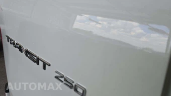 2025 Ford Transit 250 Cargo Van Low Roof 130.0" WB - miniatura 18