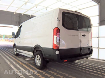 2025 Ford Transit 250 Cargo Van Low Roof 130.0" WB - miniatura 6