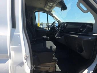 2025 Ford Transit 250 Cargo Van Low Roof 130.0" WB - miniatura 8