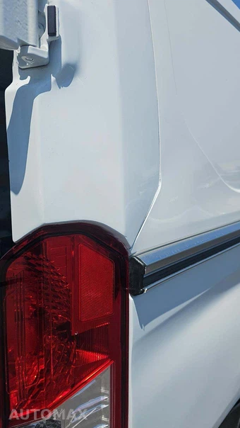 2025 Ford Transit 250 Cargo Van Low Roof 130.0" WB - miniatura 27