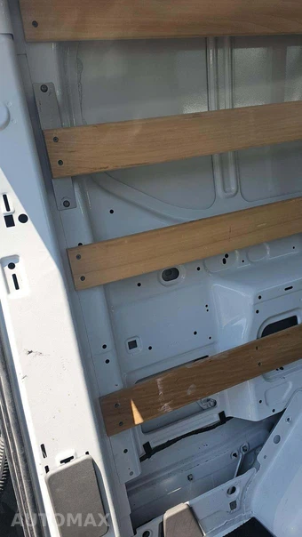 2025 Ford Transit 250 Cargo Van Low Roof 130.0" WB - miniatura 28